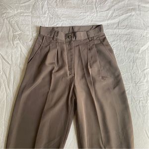 Los Angeles Apparel POLY PLEATED STRAIGHT LEG PANT
Style RSAPP350